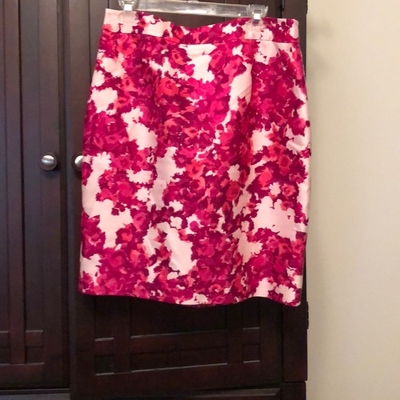 kate spade Dresses & Skirts - Kate Spade Pink & Cream skirt